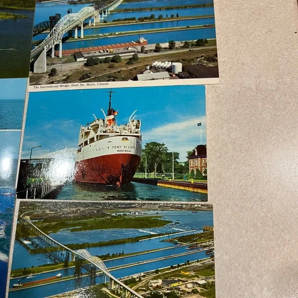 Vintage Postcard Collection - Picture 9 of 9